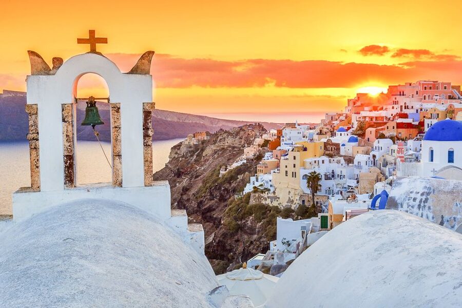 Santorini: Top Sights Day Trip, Wine Tasting, & Oia Sunset - Key highlights at a glance