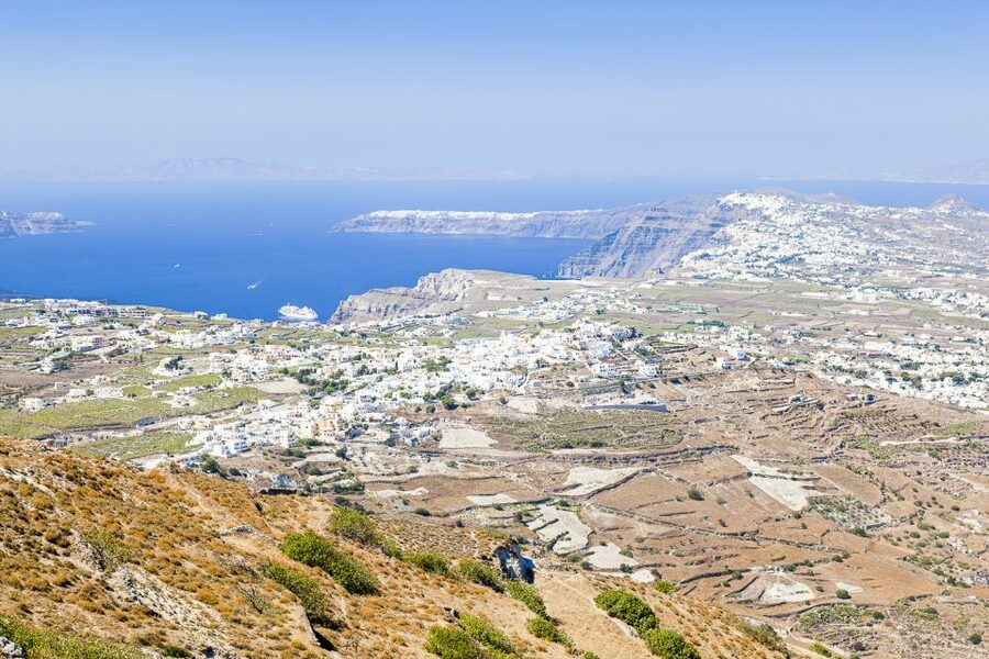 Santorini: Top Sights Day Trip, Wine Tasting, & Oia Sunset - Price and value: what $61 really buys you