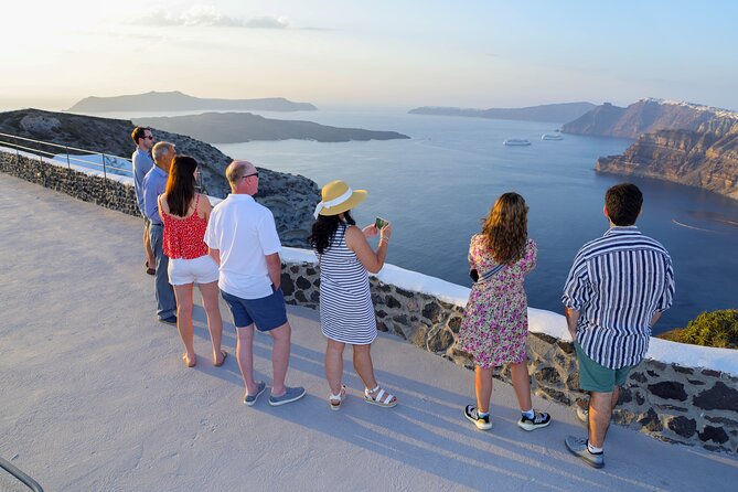 Santorini Wine Stories: Daytime Tour with Tasting & Lunch - Stop 1: Santorini orientation that sets up the tastings