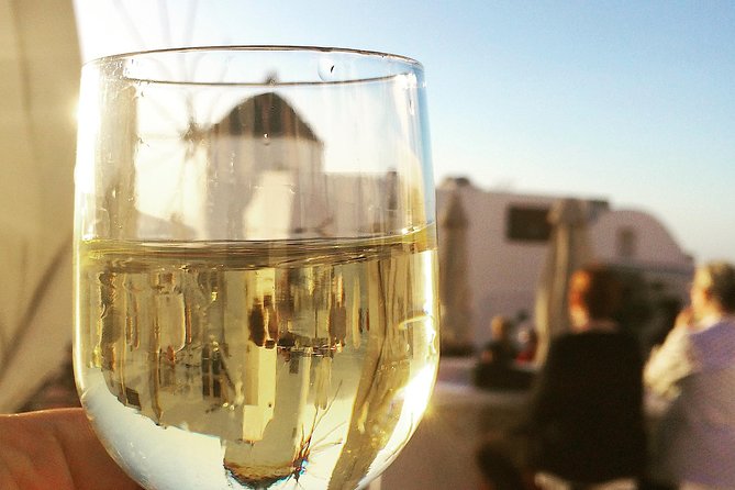 Santorini: Wine Tour with Sunset in Oia - Key moments that make this tour worth it