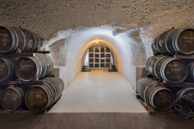 Santorini: Wine Tour with Sunset in Oia - Who this tour is best for