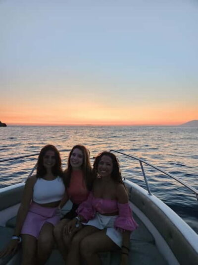 Sarandë: Sunset boat tour with local wine - Where You Meet: Find the Kristal Boat Tours Table First