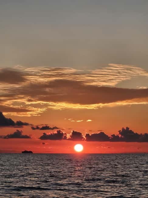 Sarandë: Sunset boat tour with local wine - The Wine + Music Combo: Why It Works for This Tour