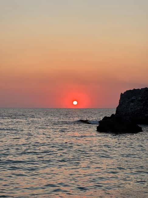 Sarandë: Sunset boat tour with local wine - Price and Value: Is $35 a Good Deal for 90 Minutes?
