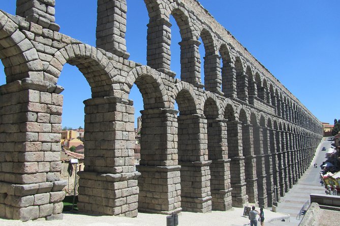 Segovia with Winery & Tasting Small Group Tour from Madrid - What This Segovia + Winery Day Trip Really Delivers