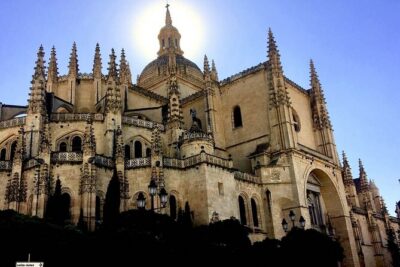 Segovia with Winery & Tasting Small Group Tour from Madrid - Starting From Madrid at 9:30: The Day Runs on Purpose