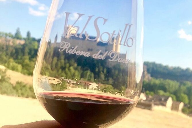 Segovia with Winery & Tasting Small Group Tour from Madrid - Alcázar Fortress: The Disney-Inspired Castle Feeling