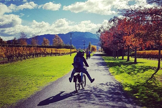 Self-Guided Wine Tours by Bike with Lorelle & Greg - Choosing your wineries: 12+ options close to Renwick