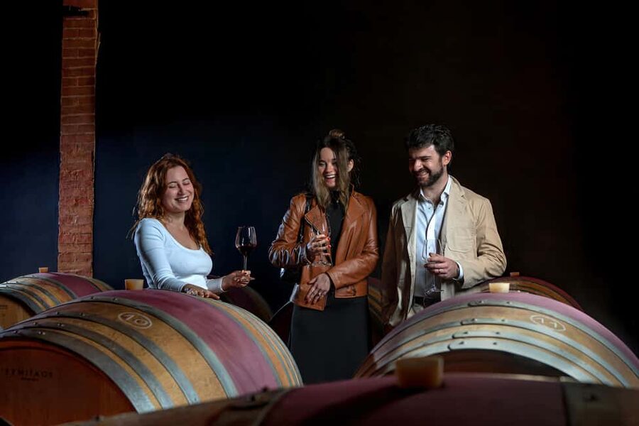 Siena: Educational Wine Tour & Tasting - Lunch pairing that feels like Tuscan life, not a filler