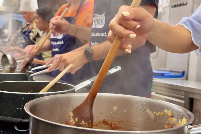 Siena: Pasta and Tiramisu Small Group Cooking Class with Wine - Who This Cooking Class Is Best For