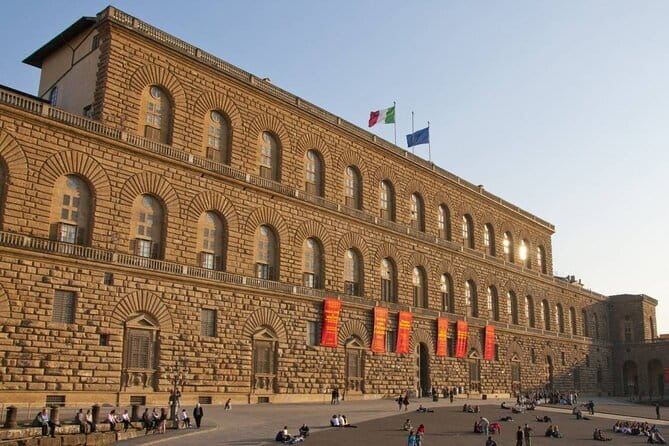 Siena, San Gimignano, Tuscany, Lunch & Wine Tasting - Small Group - Chianti winery tasting: 7 wines plus olive oil and balsamic