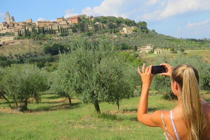 Siena, San Gimignano, Tuscany, Lunch & Wine Tasting - Small Group - Siena orientation and Piazza del Campo time that doesn’t feel rushed