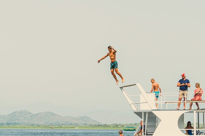 Skadar Lake & Crnojevića River: Swimming, Snacks & Wine - Guide quality and narration style: what to expect in practice