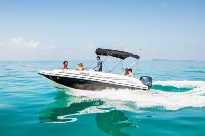 Snorkel & Millionaire Row - Private Miami Boat Tour w/ Drinks - How the Tour Handles the Raccoon Island Stop