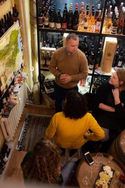 Sofia: Wine & Cheese Tasting Experience - The 1-hour flow: five wines, cheese pairing, and bread sticks