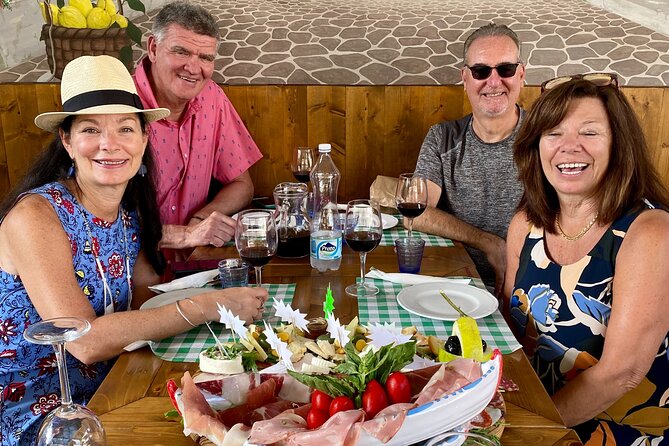 Sorrento Food & Wine Tour - 'Taste of Sorrento' - Pacing and group size: close stops, relaxed pressure