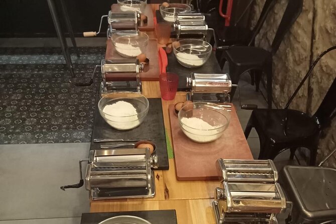 Sorrento: Pasta and Tiramisu Cooking Class with Lunch and Wine - Make Fresh Pasta: Dough Secrets, Flour Choices, and Pasta Types