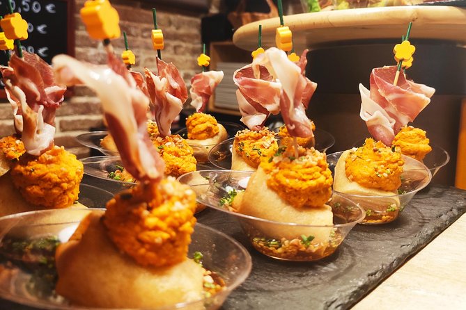 Spanish Wine and Tapas Tour in a Local Neighborhood in Barcelona - Key things that make this tour worth your time