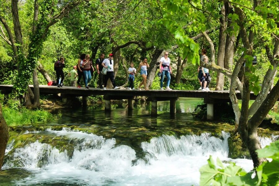 Split: Krka Waterfalls With Boat Cruise, Wine and Olive Oil - The Golden Gate meet-up and the transfer to the park