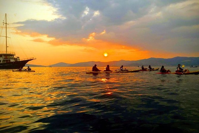Split Sunset Sea Kayaking Tour - Photos, Guide Personality, and the Small Extras That Make It Memorable