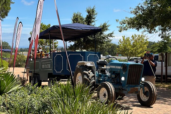 Stellenbosch Wine Tractor hop-on-hop off wine tasting tour - Money and value: the $22 ticket is not the full wine budget