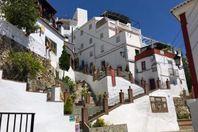 Sun and Wine Route - Small group, wine tasting and tapas included - Guided time in Cómpeta: village streets, Moorish echoes, and local shopping