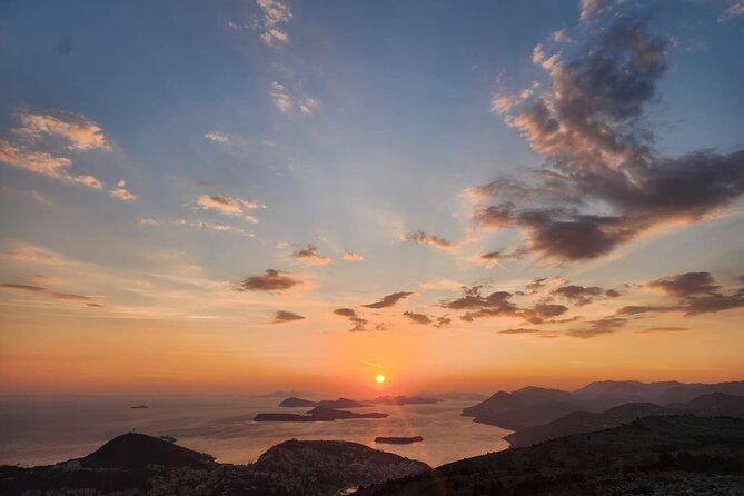 Sunset and Wine / Dubrovnik Sunset Tour and Premium Wine Tasting - Stop 3: Bosanka Viewpoints Over Old Town and the Adriatic Edge