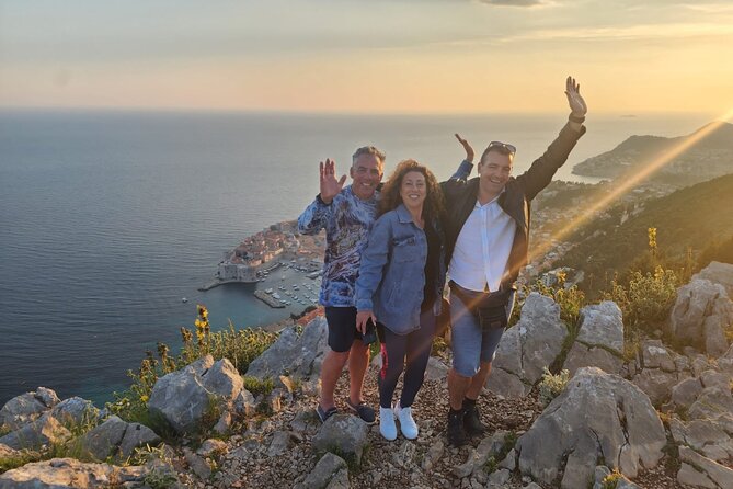 Sunset and Wine / Dubrovnik Sunset Tour and Premium Wine Tasting - Stop 4: Mount Srđ Sunset, Elafiti Islands, and That 360° Moment