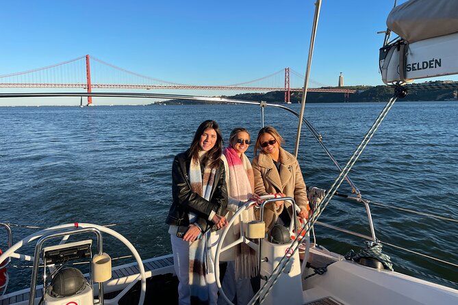 Sunset Boat Tour in Lisbon with Wine - Group size and comfort: why up to 12 guests changes the whole feel