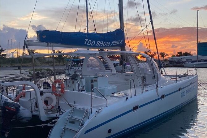 Sunset Champagne Cruise in St. Maarten - Meeting at Bobby’s Marina in Philipsburg: your 5:00 pm start