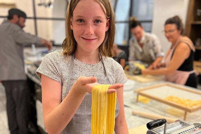 Super Fun Pasta & Gelato Class by Vatican with Wine + Oil Tasting - Handmade pasta: the skill that sticks