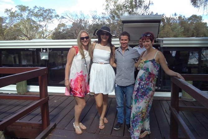 Swan Valley River Cruise and Wine Tasting Day Trip from Perth - Shared platter lunch on the water: comfort food for a tasting day