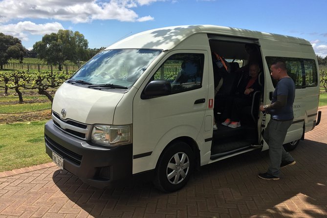 Swan Valley Wine Tour - Full Day - The distillery visit: guided gin and vodka tastings in the afternoon