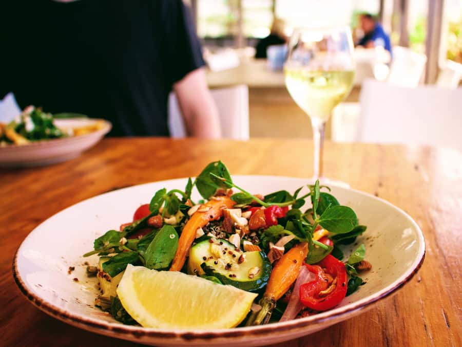 Sydney: Wildlife, Waterfalls and Wine Small Group Tour - Circular Quay meet-up and the 7:30am departure reality
