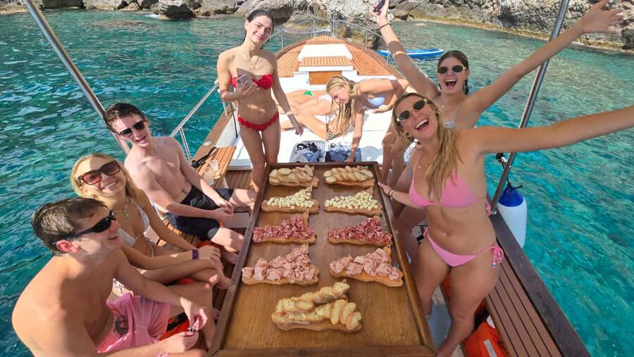 Taormina: Boat Tour with Sicilian Wine Tasting - Key Highlights That Matter on the Water