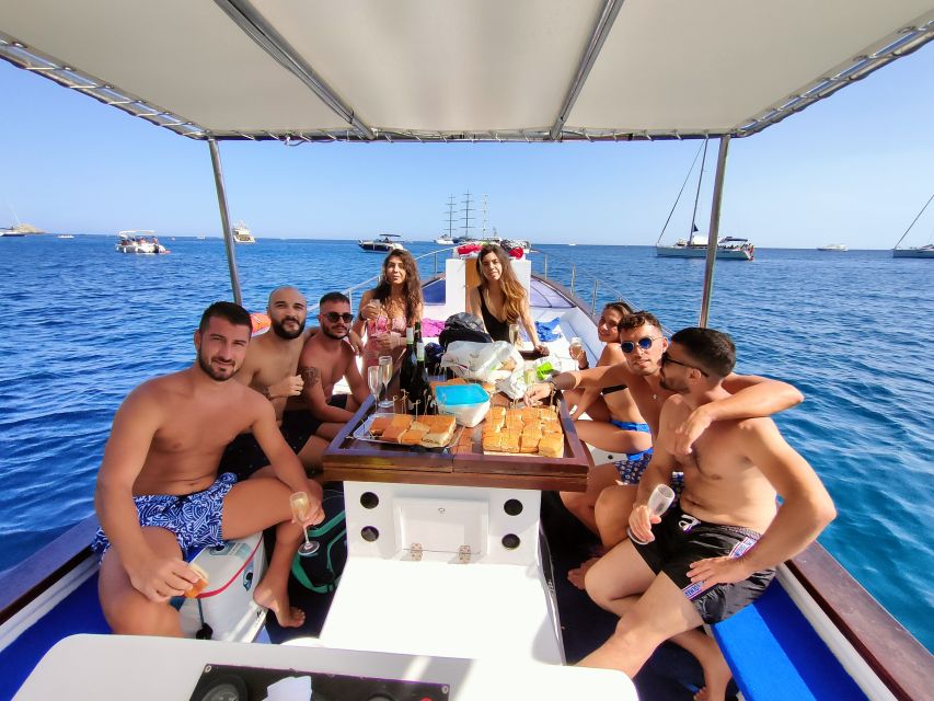 Taormina: Coastal Highlights Cruise with Wine & Food Tasting - Snorkeling and swim breaks: when the coast turns into play