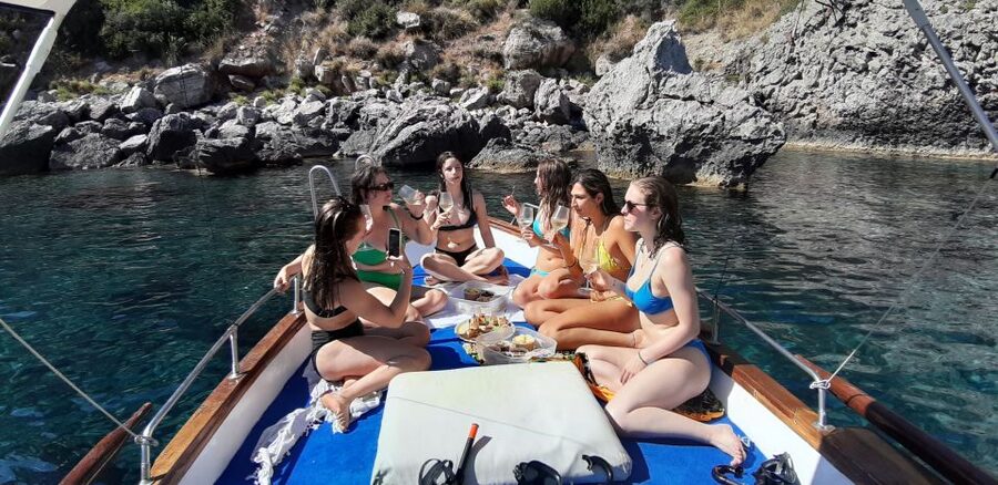 Taormina: Coastal Highlights Cruise with Wine & Food Tasting - Captain-led stories: making the scenery make sense