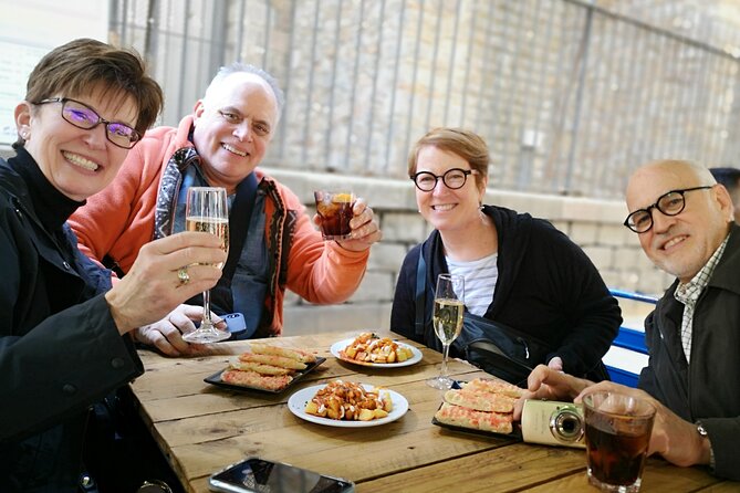 Tapas, Wine and Flamenco Private Tour in Barcelona - Stop 1: Placa Reial and Gaudí’s street lamps