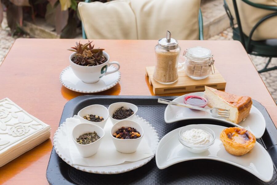 Taste Funchal: food, wine and cultural tour - Dessert and biscuit shop moments you’ll actually remember