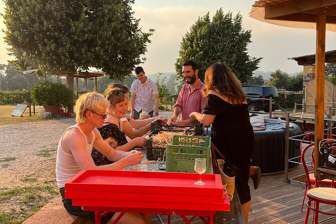 Tasting in a Tuscan Vineyard with transfer from Lucca - Guides and storytelling: why names like Tommaso and Raffaele matter