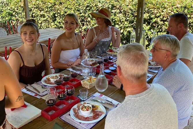 Tasting in a Tuscan Vineyard with transfer from Lucca - Should you book? My take for most Lucca visitors