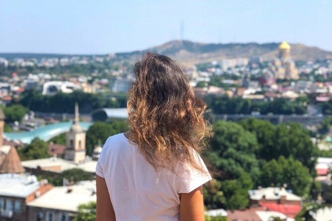 Tbilisi:Evening Walking & Talking Tour with Wine & Boat Ride - Why This $10 Evening Walk Is Such Good Value