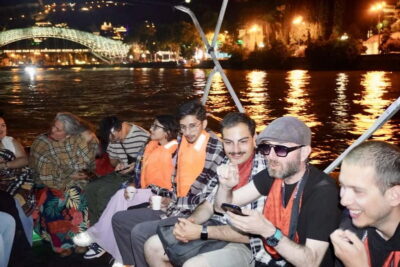 Tbilisi: Evening Walking Tour with Wine & Boat Ride Options - Getting oriented fast: Rose Revolution Square and Rustaveli Avenue