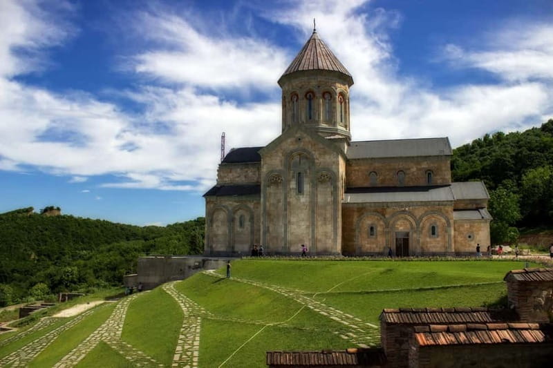 Tbilisi: Kakheti Region,Signaghi Tour with 9 Wine Tastings - Kakheti in one long day: from Europe Square to wine country