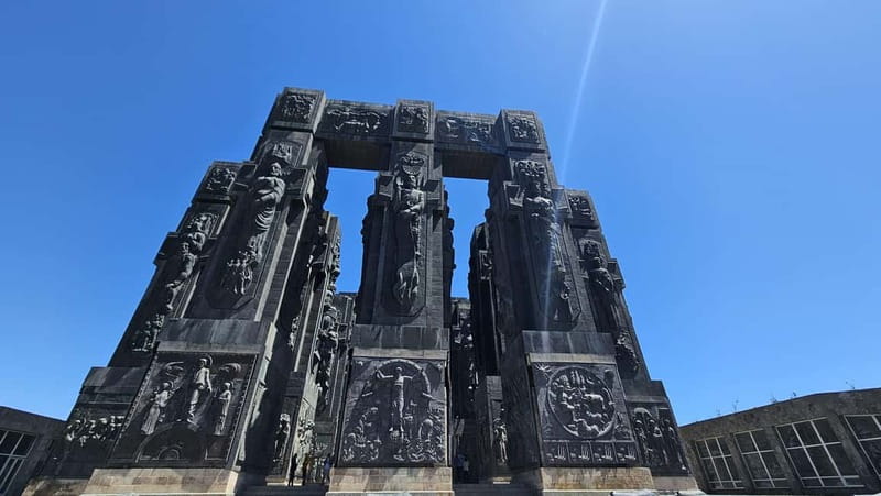 Tbilisi: Mtskheta Jvari Bazaar, Chronicles of Georgia & Wine - A 5-hour reset in Mtskheta (not a race around Tbilisi)