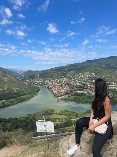 Tbilisi: Mtskheta Jvari Bazaar, Chronicles of Georgia & Wine - Jvari Monastery: why silence is part of the visit