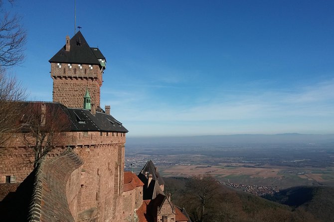 The Emblematic: visit of villages, Haut-Koenigsbourg, Wine tasting - Riquewihr with the Dolder Tower focus (about 1 hour 10 minutes)