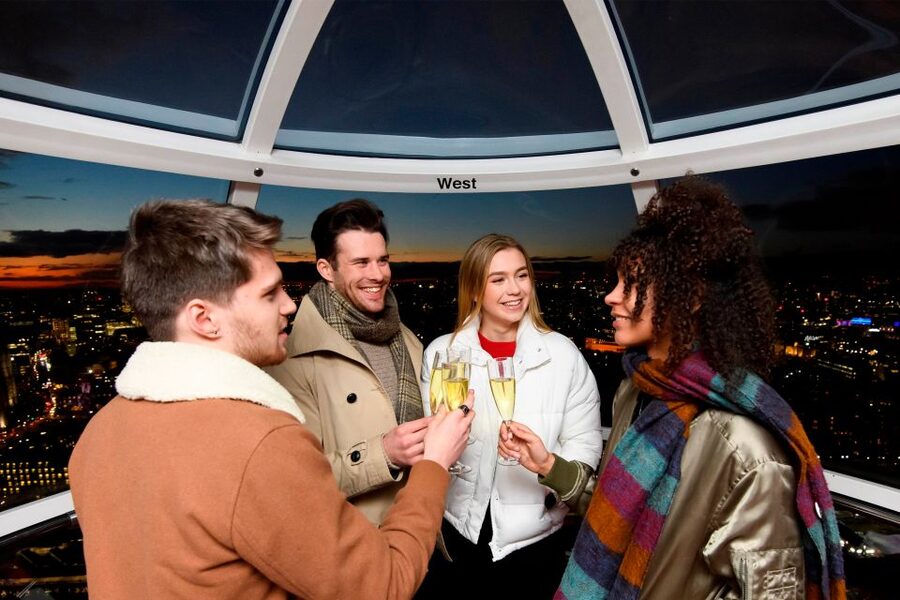 The London Eye Champagne Experience - Inside the capsule: what the 30 minutes really feels like