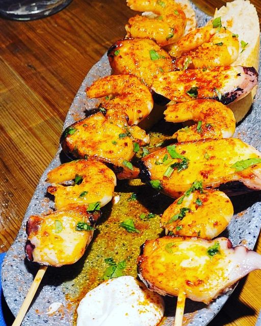 The Original Bilbao Food Tour with Wine Pairings - Basque Culture and Bilbao History, Between Sips