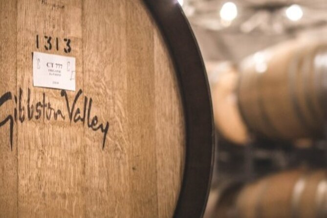 The Original Queenstown Wine Trail Tour – Celebrating 33+ Years! - Stop 3: Kinross for hosted tasting and lunch time